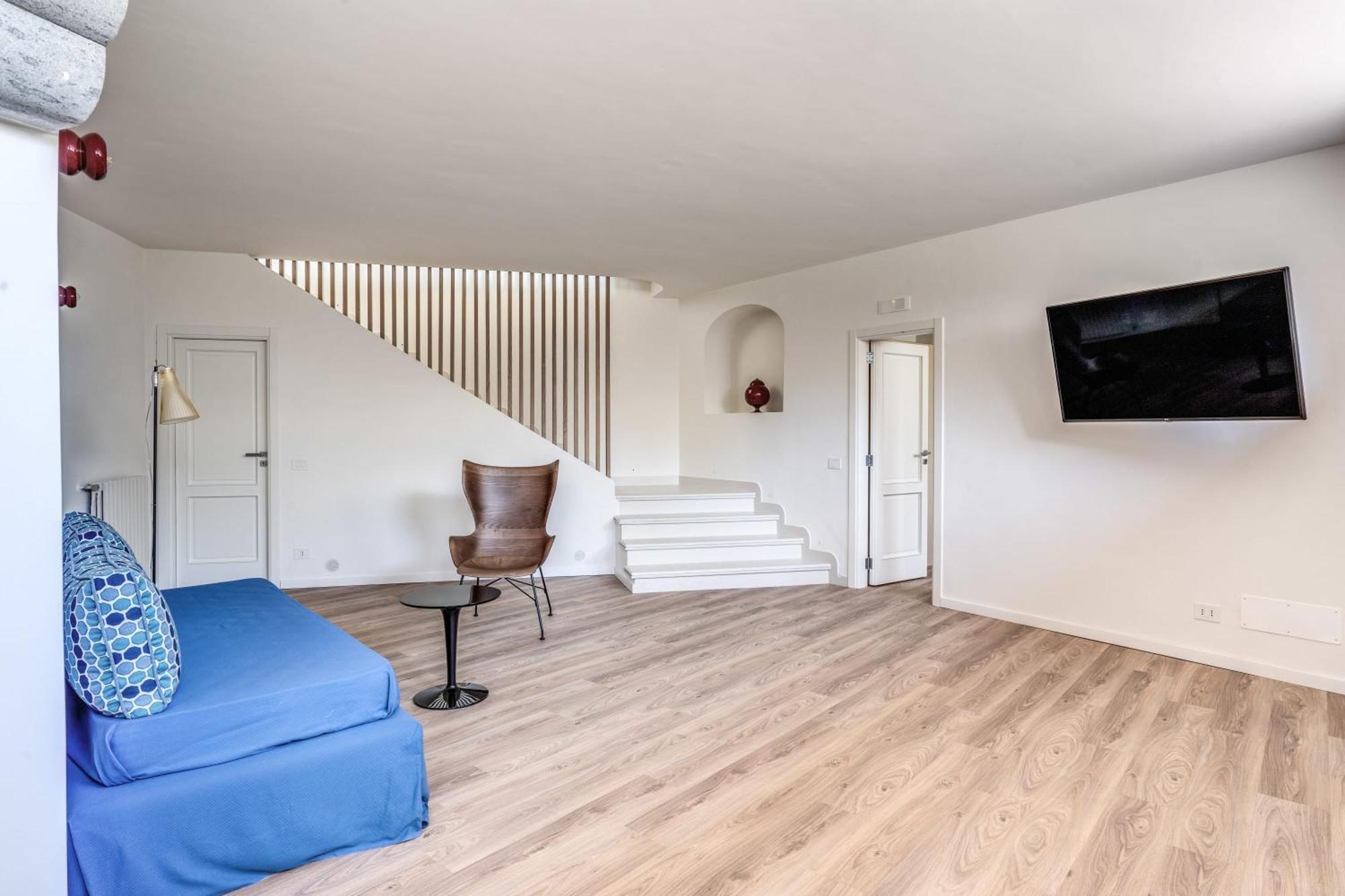 Villa Milena Modern Elegance Views And Guest Services Sorrento Bagian luar foto