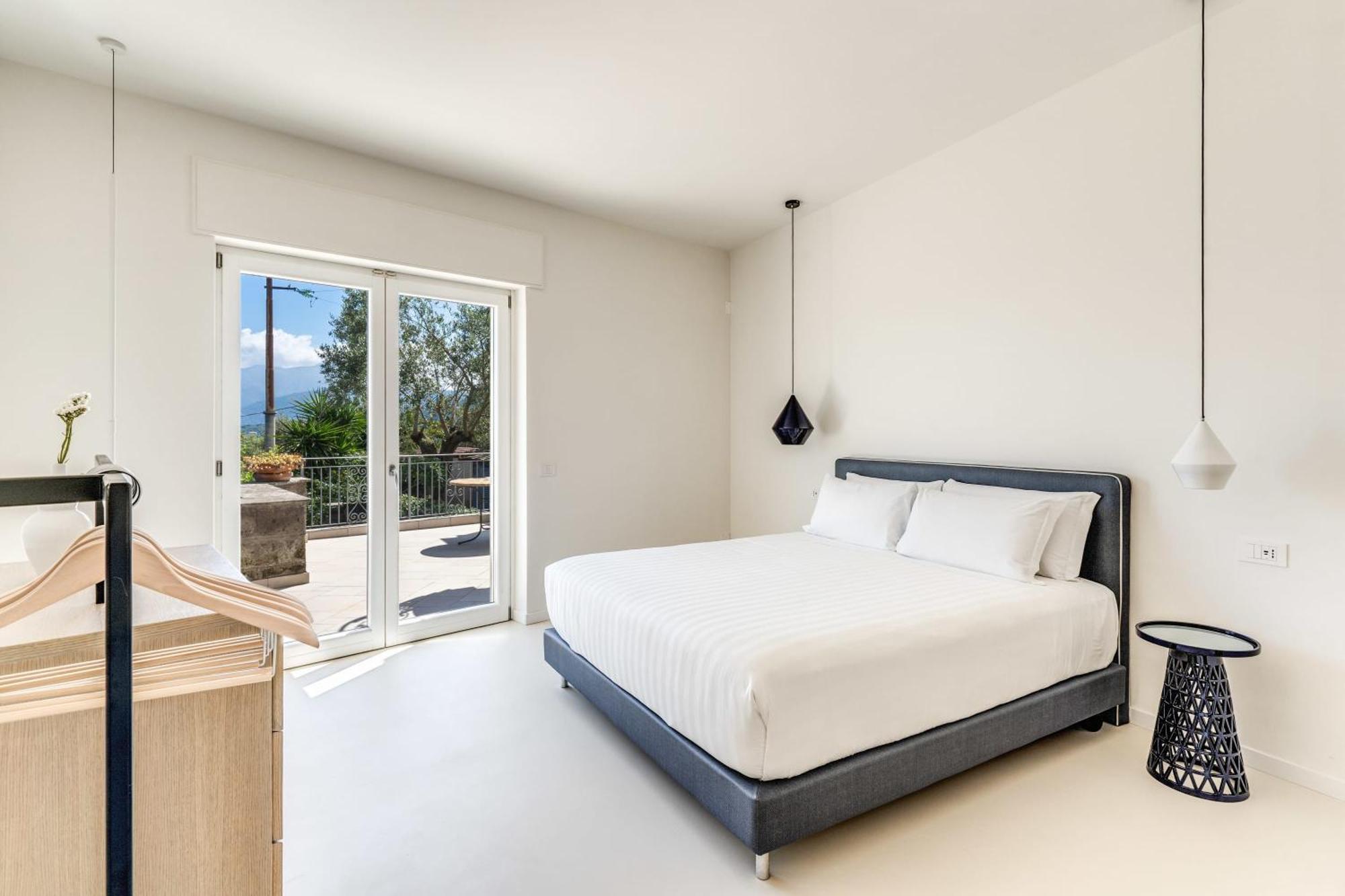 Villa Milena Modern Elegance Views And Guest Services Sorrento Bagian luar foto